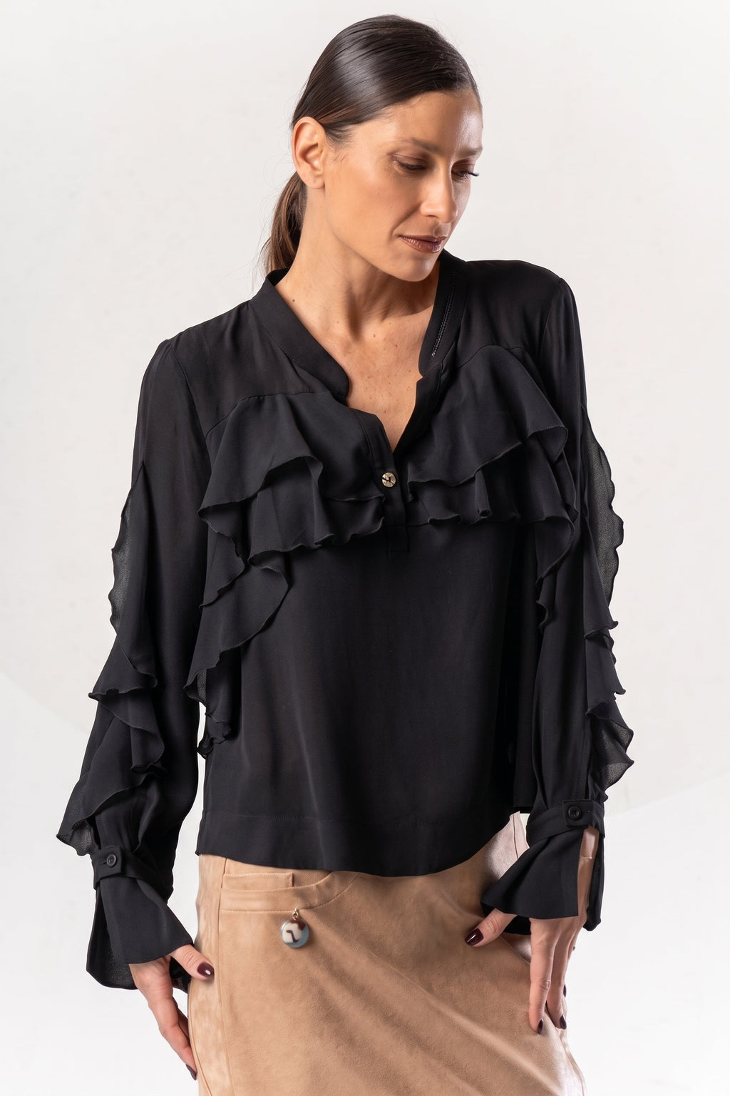 Elisa Cavaletti Black Ruffle Layer Blouse ELW265030105 02001